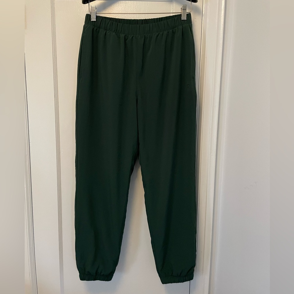 NWOT GAP Reversible Forest Green Jogger Pants